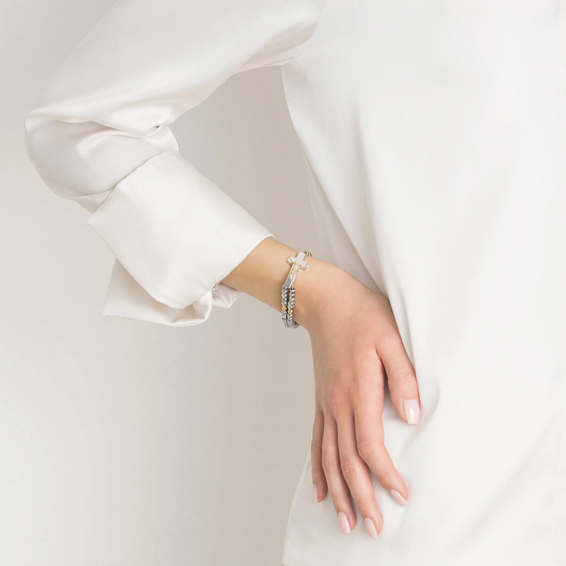 ROSALET® SQUARE SILVER HEMATITE BEADS, STERLING SILVER & GOLD PATER, TRADITIONAL - Image 5